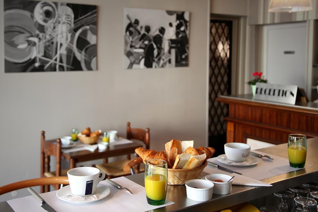Hotel Le Rochegude Альби Экстерьер фото